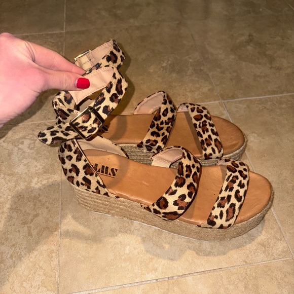 Shoes - Leopard Print Wedge Sandals